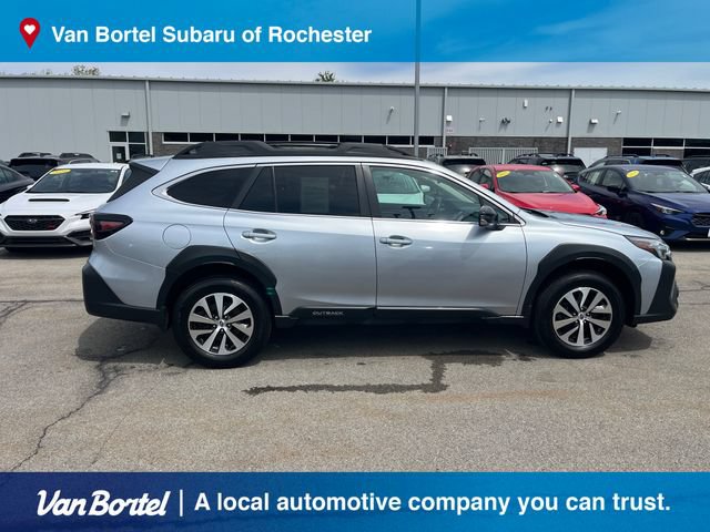 Certified 2025 Subaru Outback Premium AWD/4WD image 6