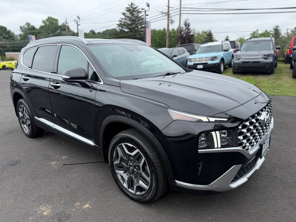 Used 2021 Hyundai Santa Fe Limited AWD/4WD image 2