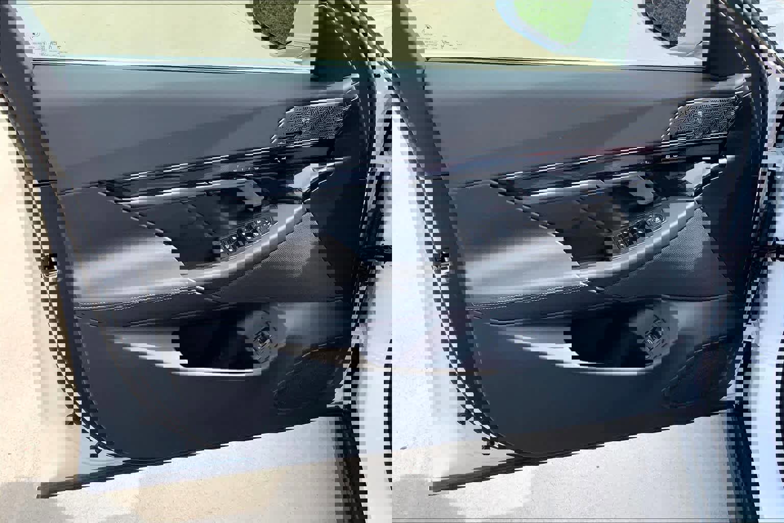 New 2024 BMW i5 eDrive40i w/ Premium Package image 10