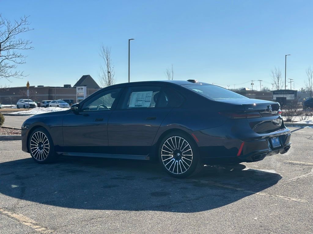 New 2026 BMW 760i xDrive image 5