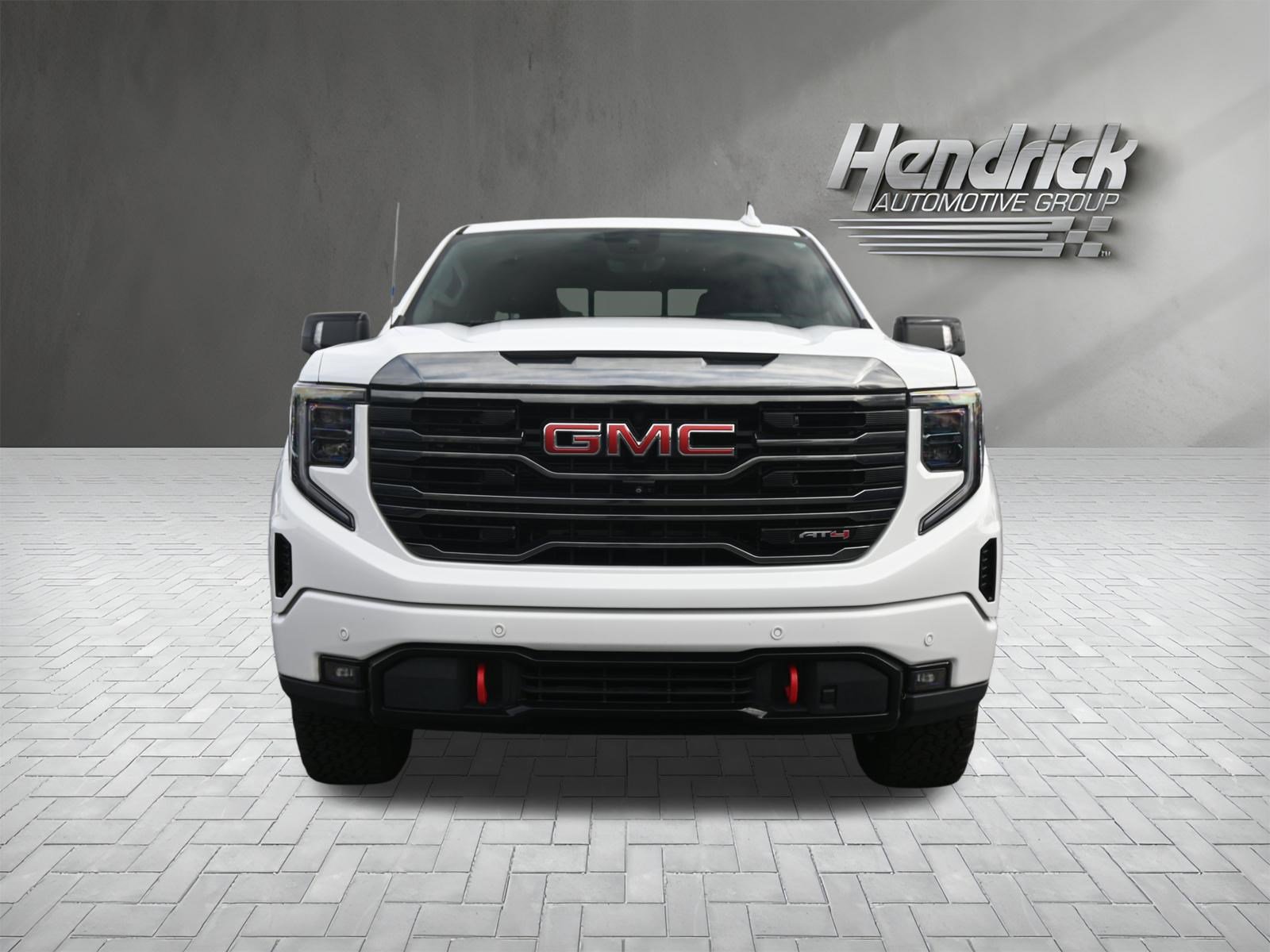 Used 2023 GMC Sierra 1500 AT4 w/ AT4 Premium Package AWD/4WD image 3