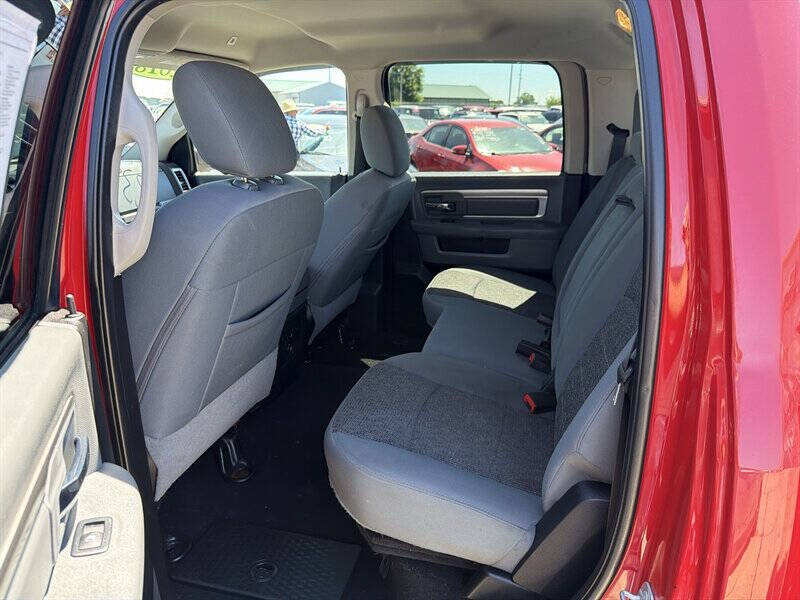 Used 2018 RAM 3500 Big Horn w/ Harvest Edition AWD/4WD image 13