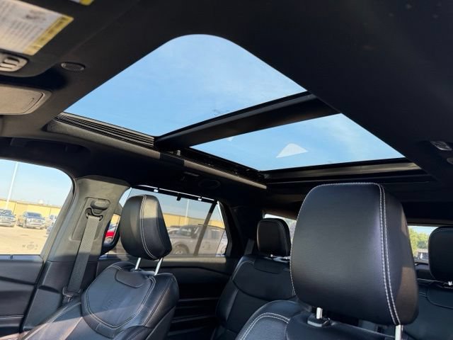 Used 2020 Ford Explorer ST w/ ST Street Pack AWD/4WD image 23
