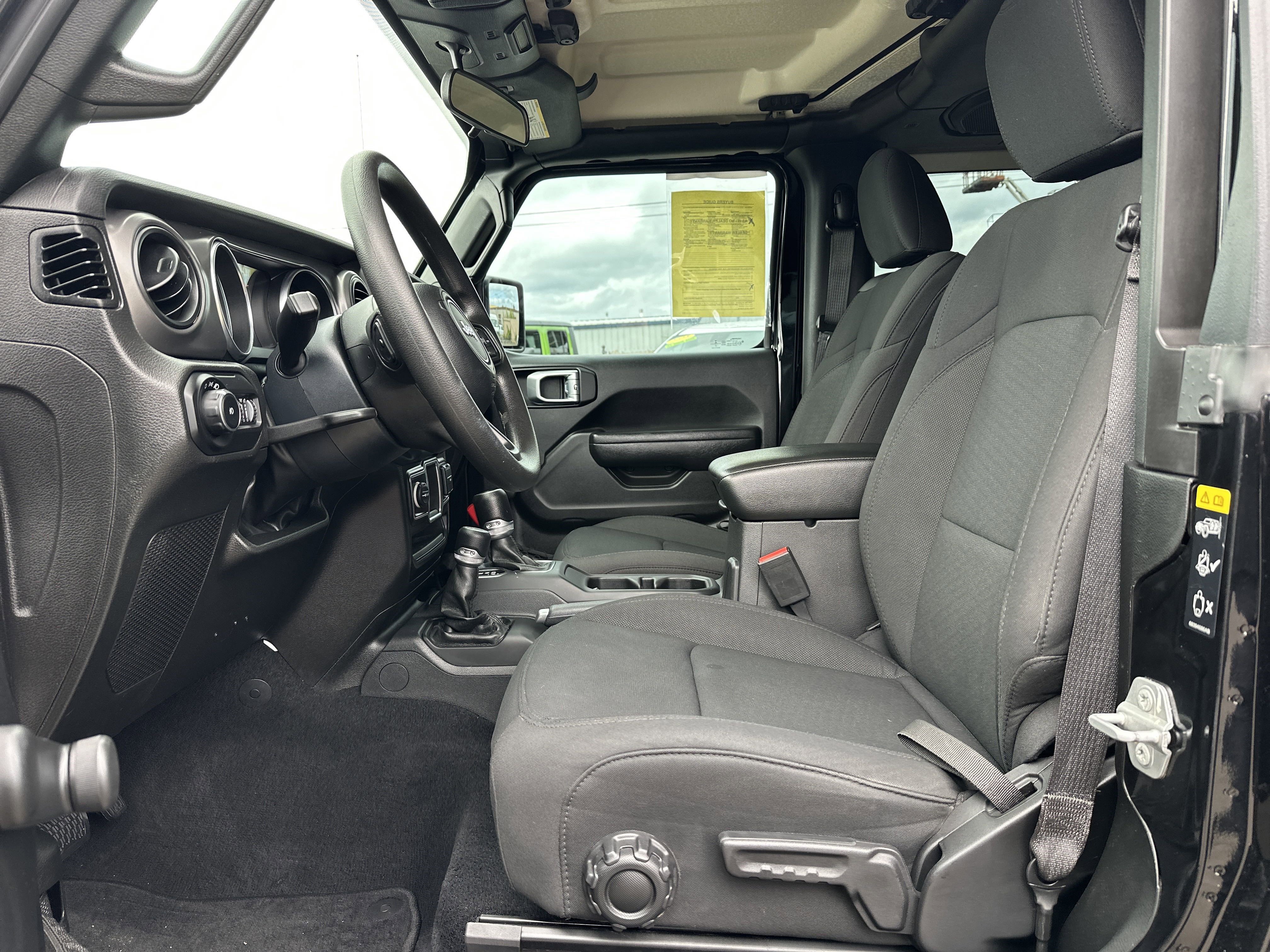 Used 2022 Jeep Wrangler Sport image 9