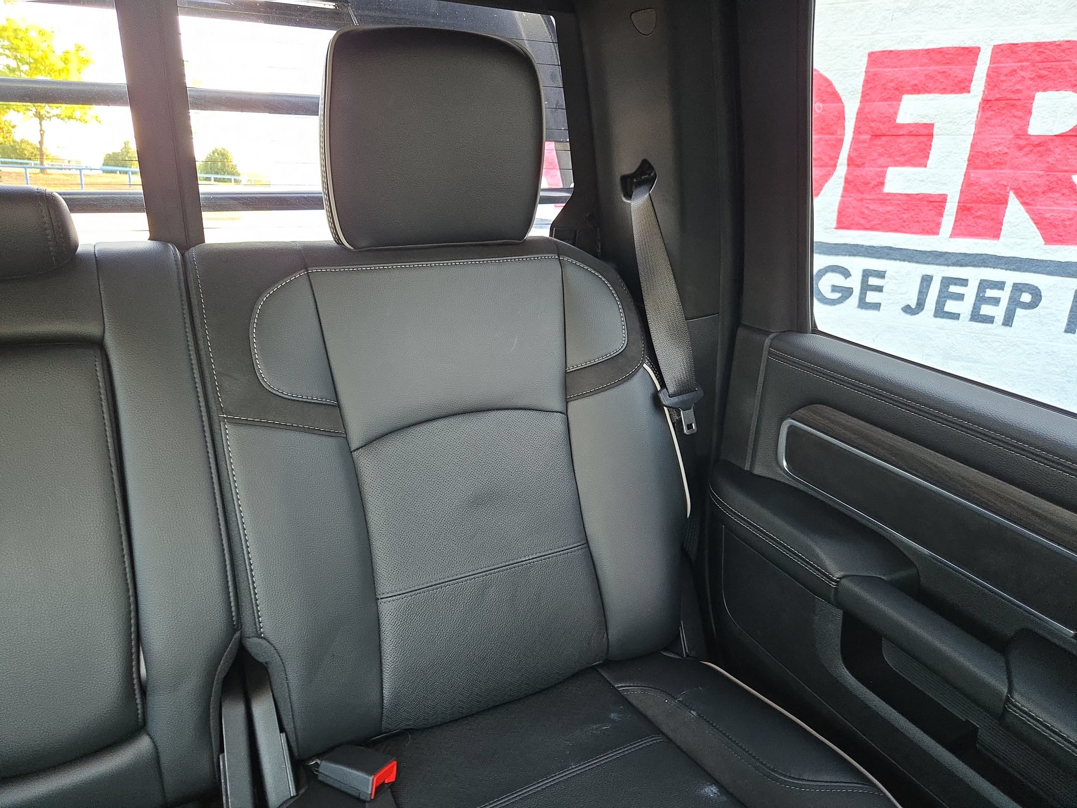 Used 2026 RAM 4500 4x4 Crew Cab DRW w/ Laramie Trim Package image 14