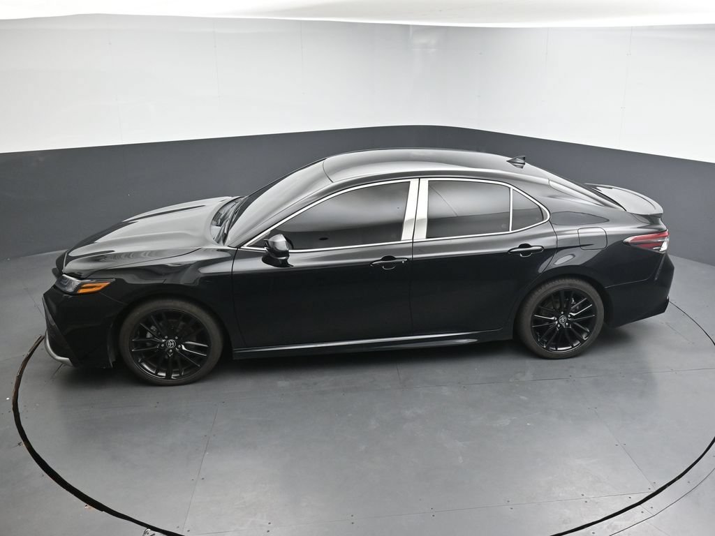 Used 2023 Toyota Camry XSE FWD image 28