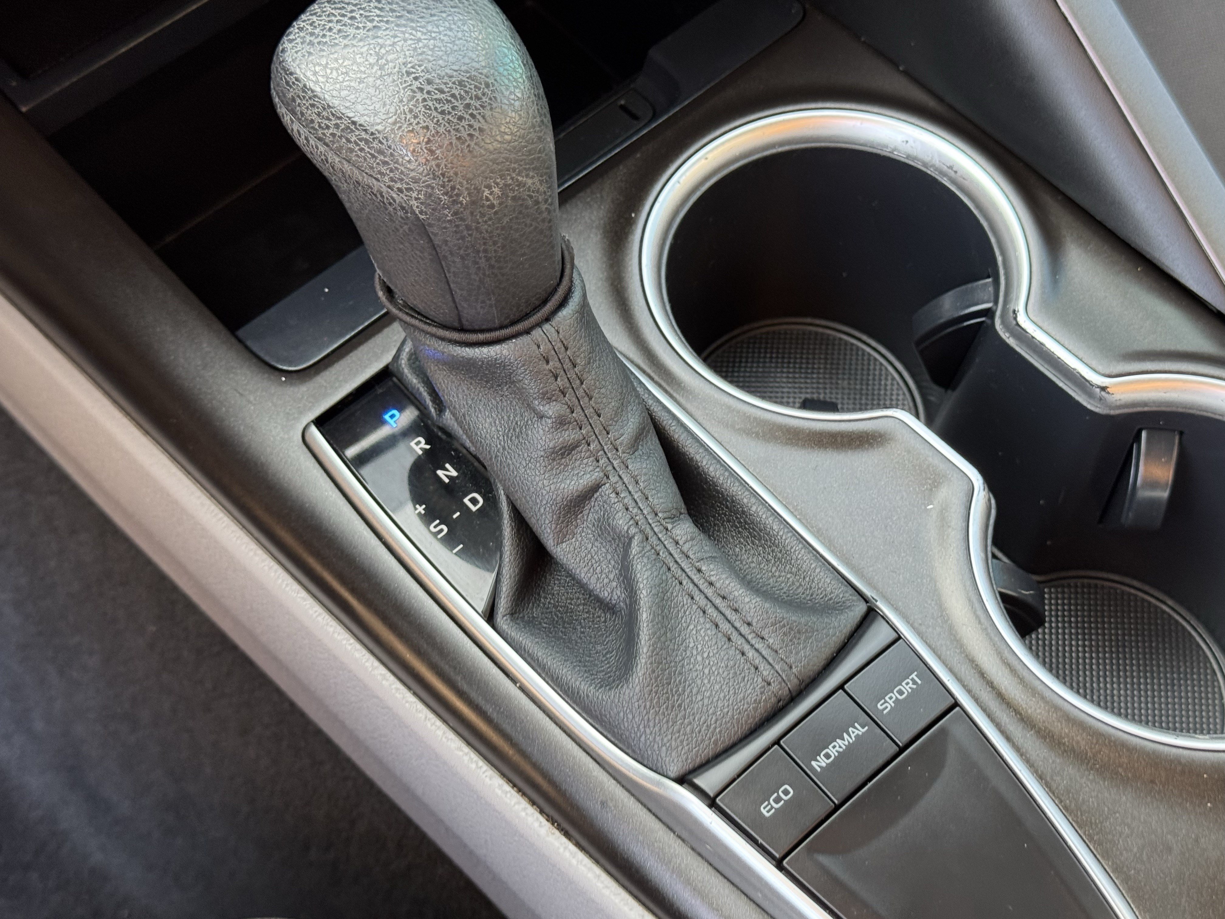Used 2023 Toyota Camry LE FWD image 19