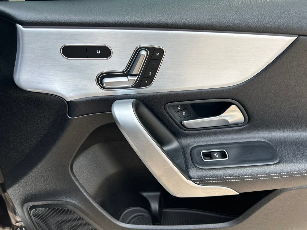 Used 2019 Mercedes-Benz A 220 image 22