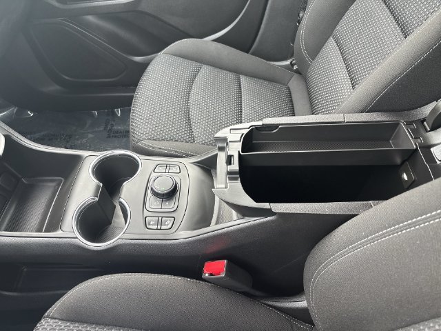 Certified 2024 GMC Terrain SLE w/ Driver Convenience Package FWD image 25