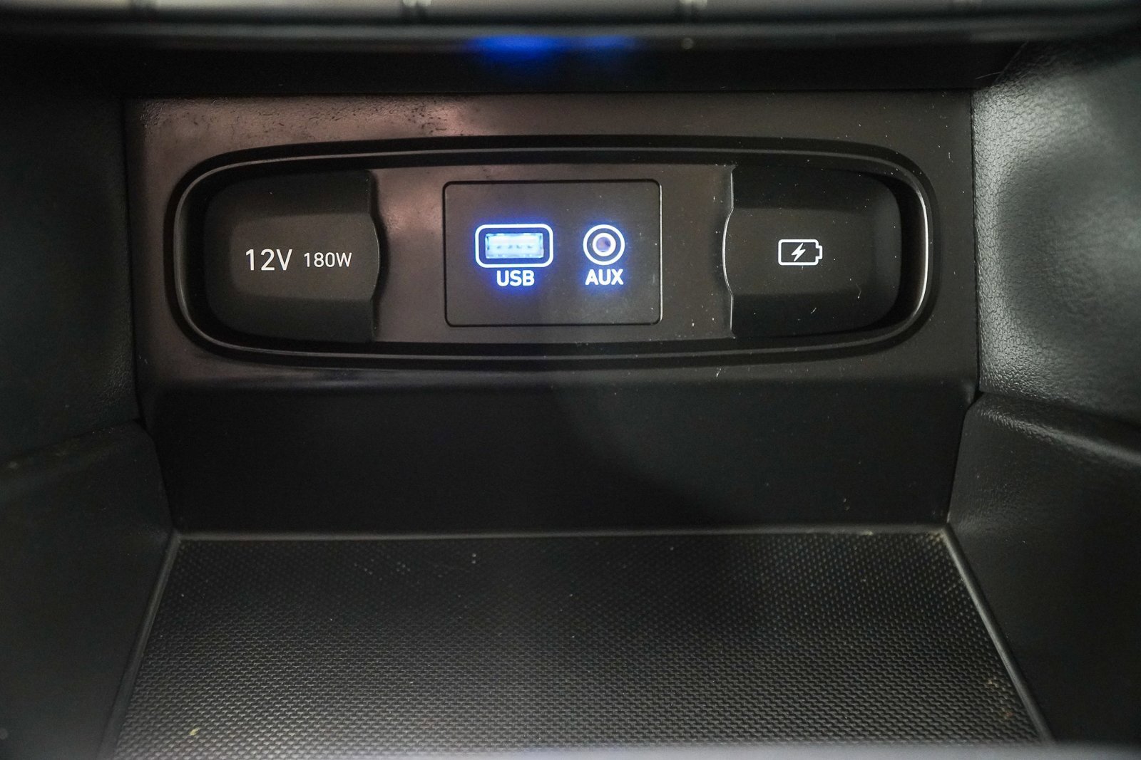 Used 2020 Hyundai Santa Fe SEL image 33