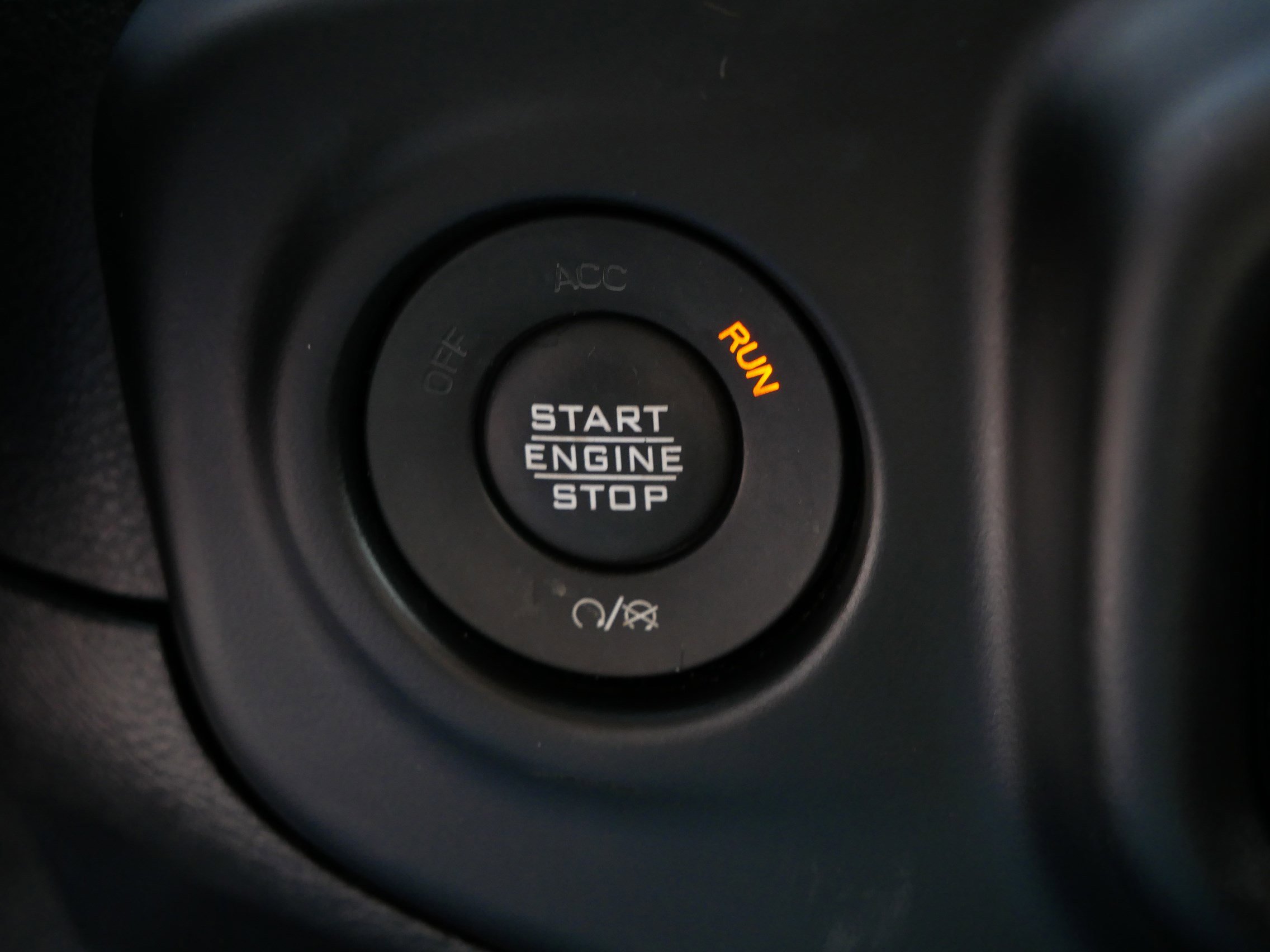 Used 2021 Jeep Wrangler Unlimited Sahara w/ Uconnect 4C Nav & Sound Group AWD/4WD image 26