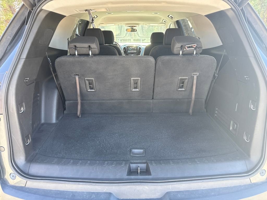 Used 2019 Chevrolet Traverse LT image 27