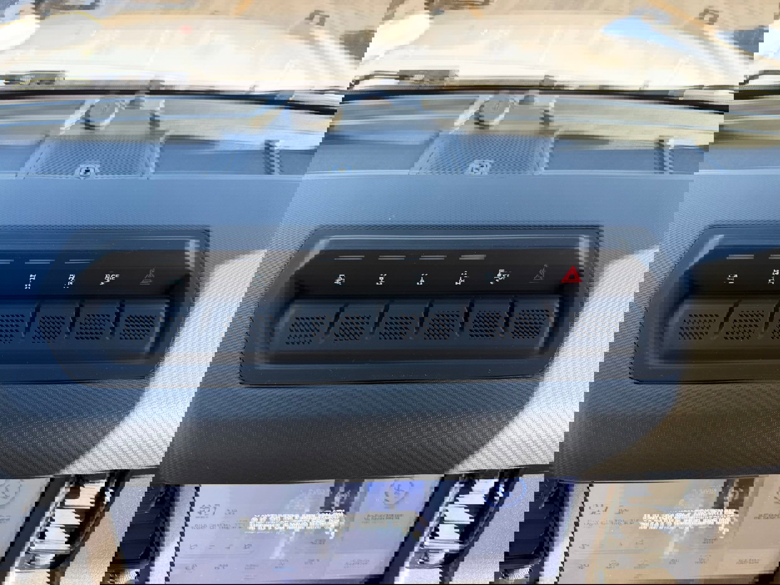 New 2025 Ford Bronco Badlands image 14