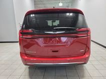 New 2026 Chrysler Pacifica Select FWD image 6