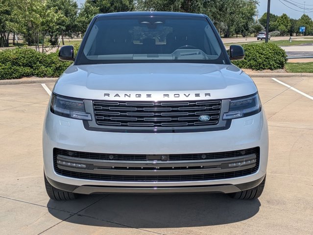 New 2025 Land Rover Range Rover SE image 6