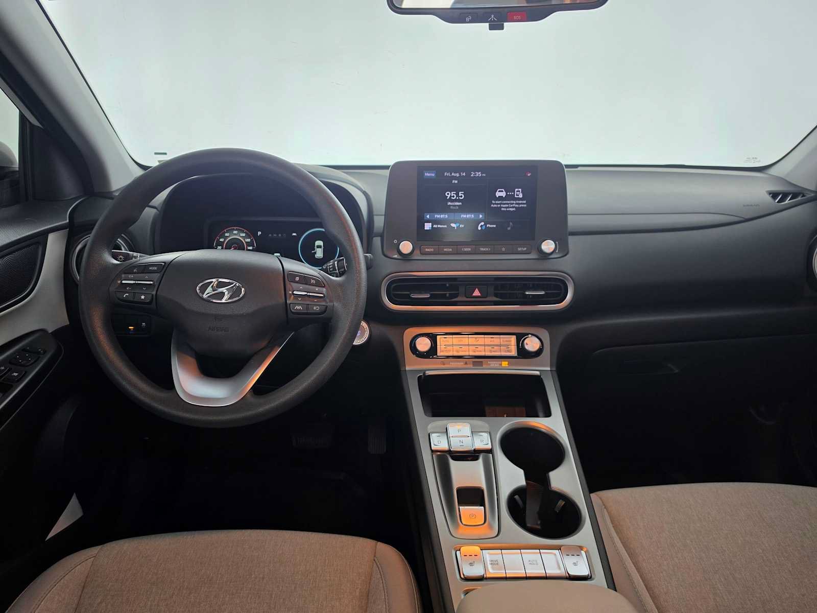 Used 2023 Hyundai Kona SE w/ Cargo Package FWD image 18