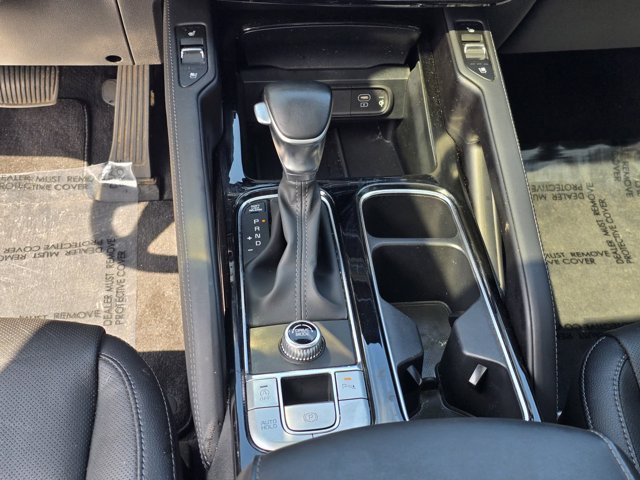 Used 2024 Kia Telluride EX w/ EX Captain's Chair Package FWD image 20