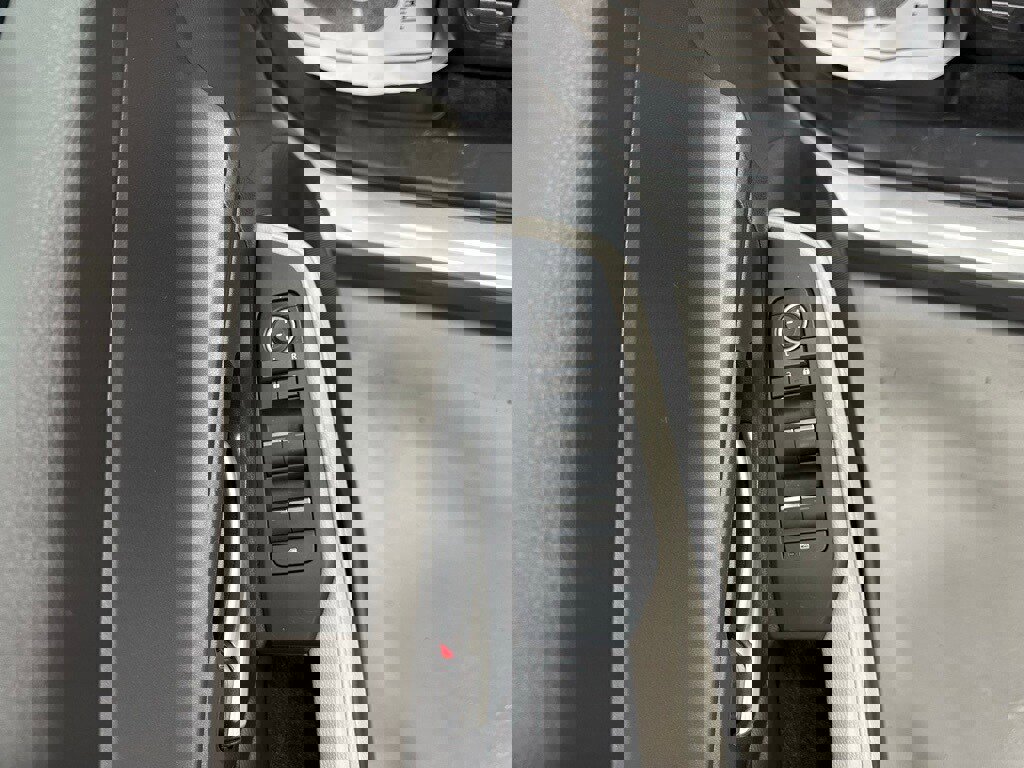 Used 2025 Toyota Grand Highlander AWD image 9