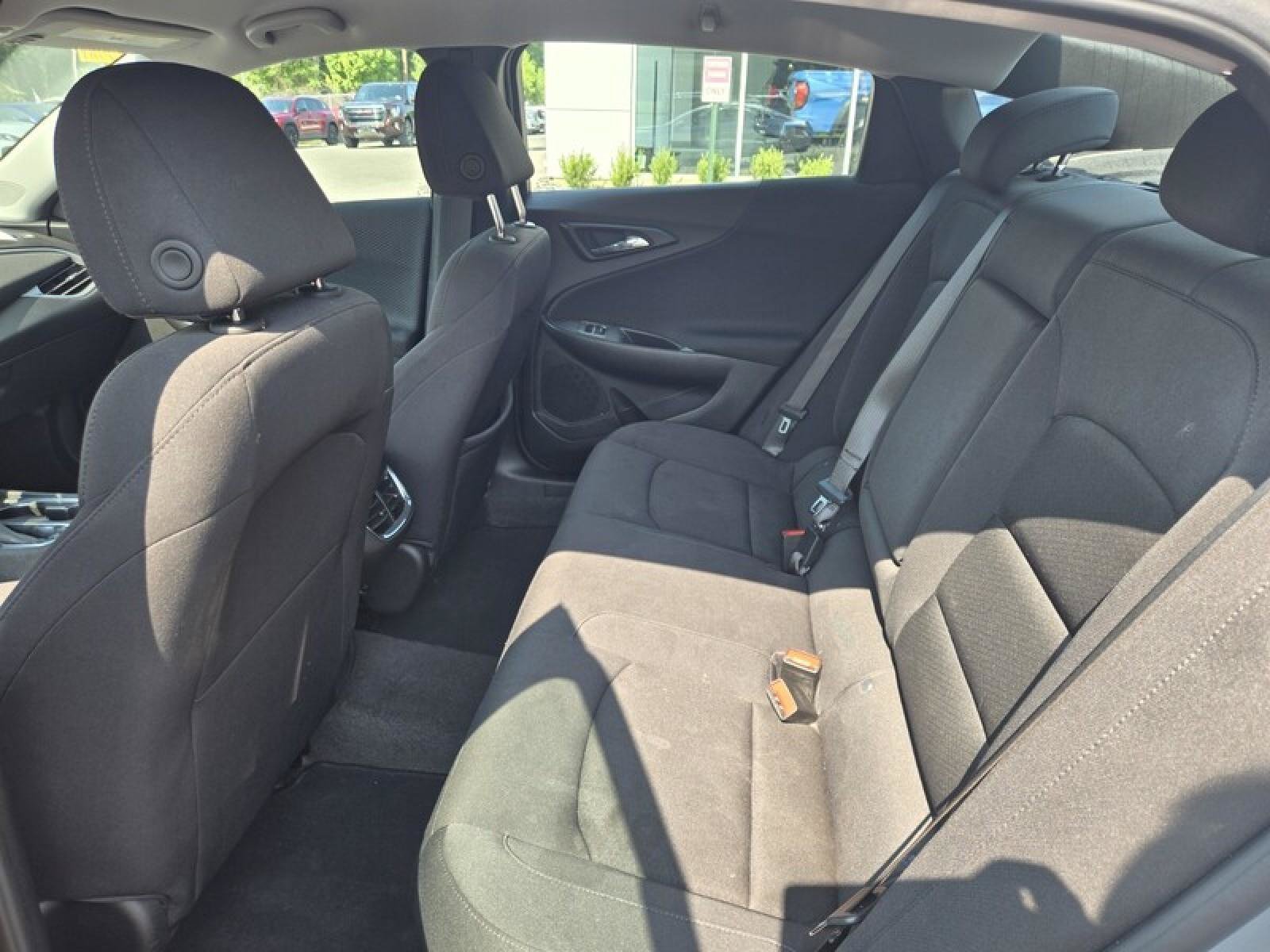 Used 2025 Chevrolet Malibu LT FWD image 22
