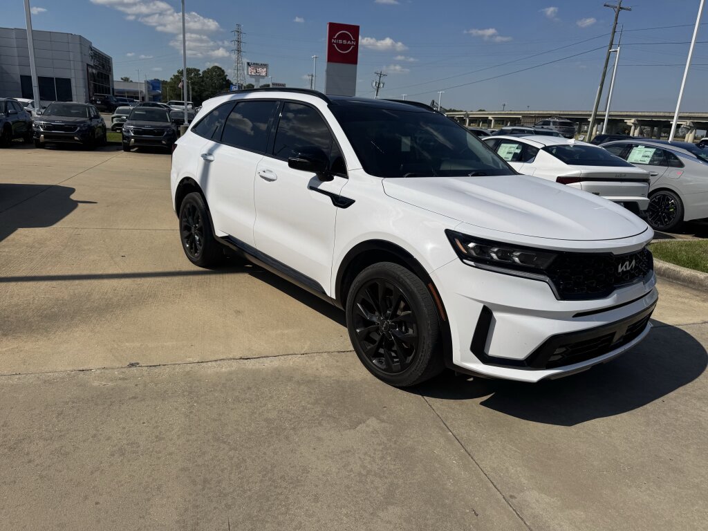 Used 2022 Kia Sorento SX image 10