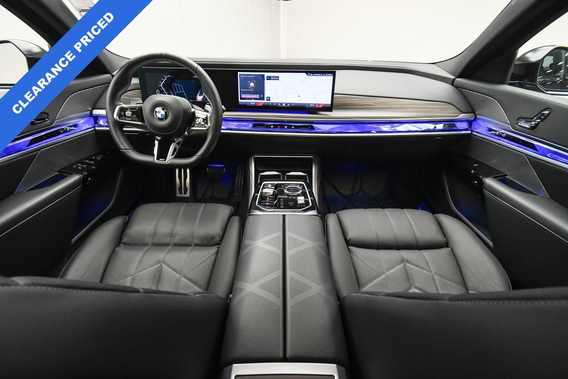 Used 2024 BMW 760i xDrive w/ Premium Package 2 image 13