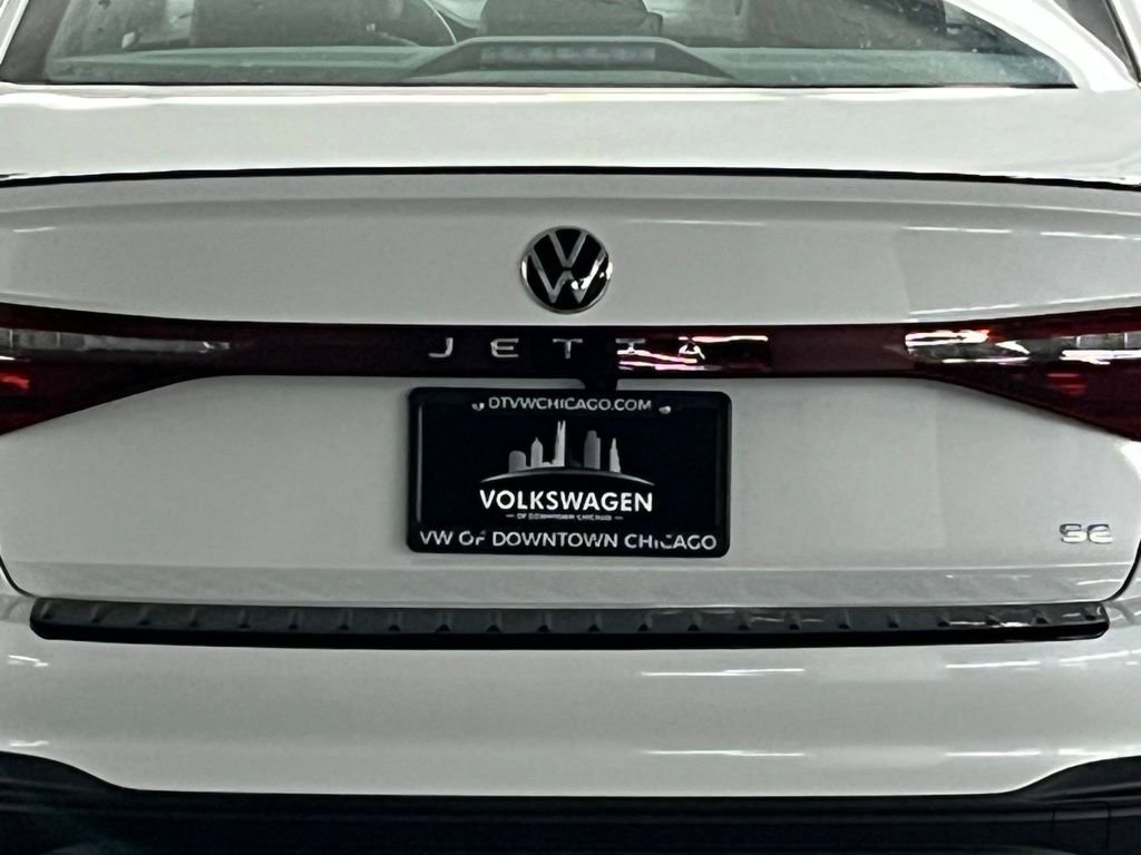 New 2026 Volkswagen Jetta SE FWD image 33