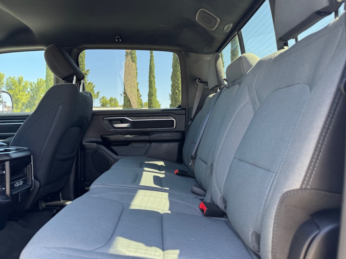 Used 2024 RAM 1500 Big Horn AWD/4WD image 17