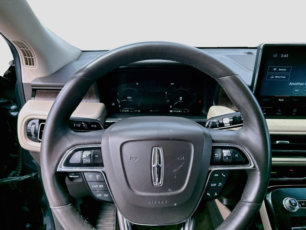 Used 2021 Lincoln Nautilus Reserve FWD image 13