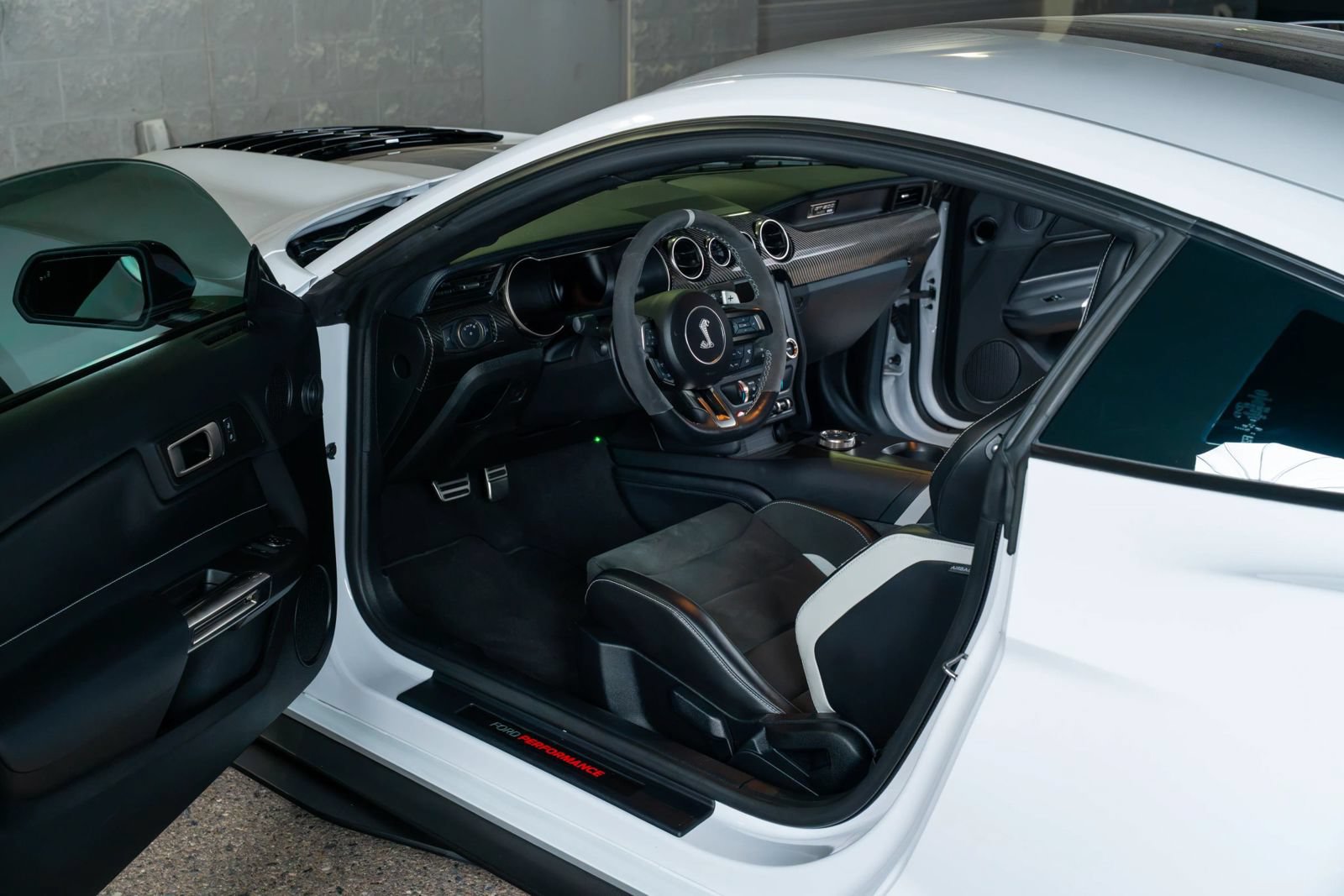 Used 2021 Ford Mustang Shelby GT500 RWD image 69