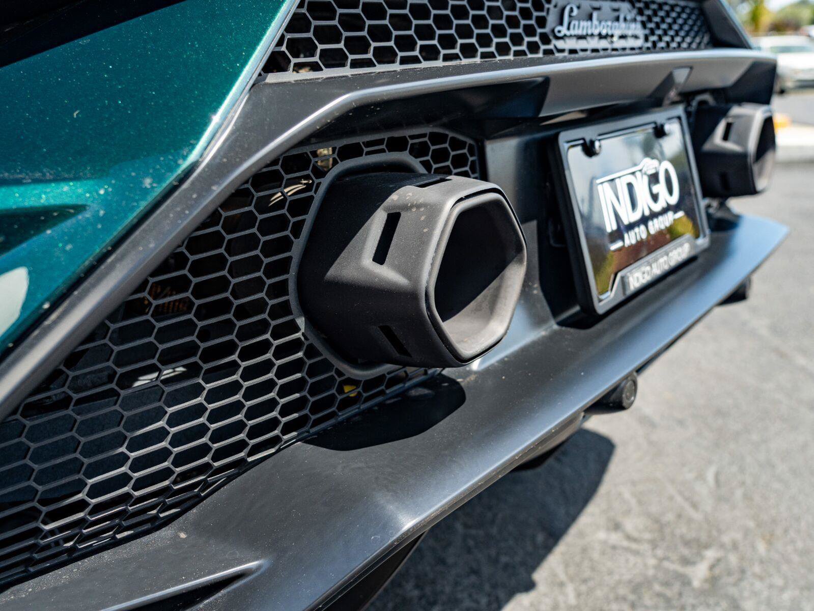 Used 2023 Lamborghini Huracan Tecnica RWD image 66