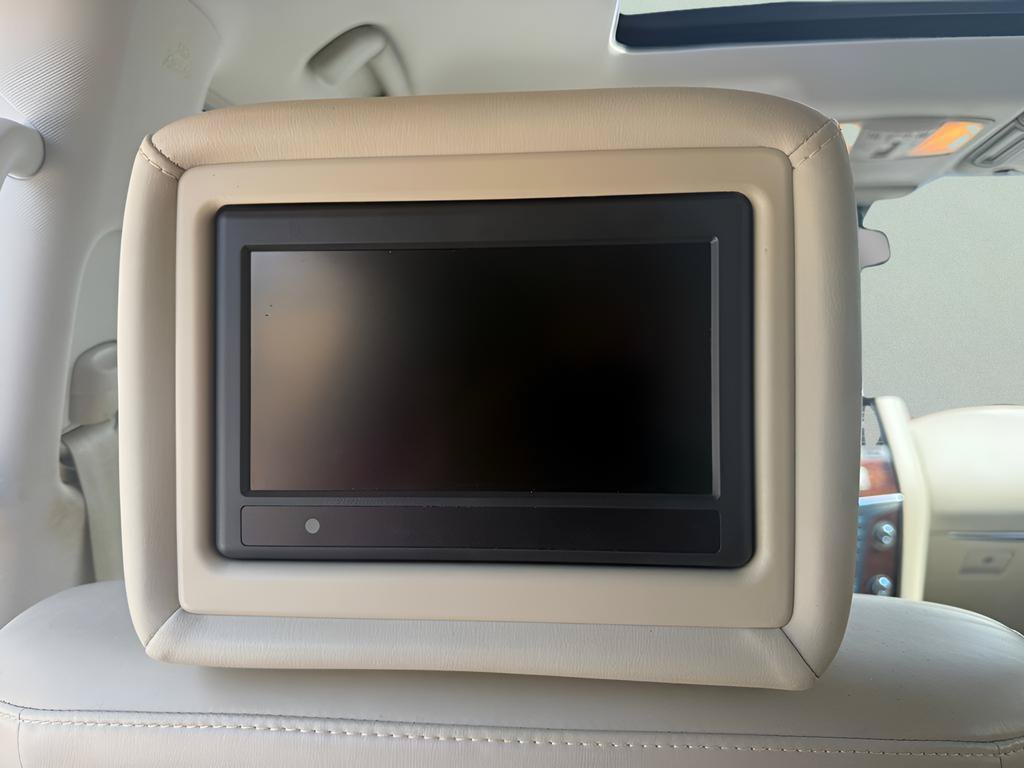 Used 2016 INFINITI QX80 4WD w/ Deluxe Technology Package image 36