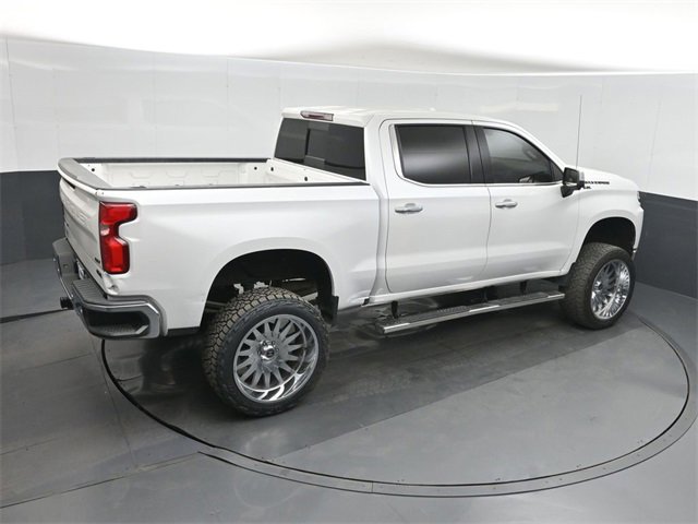Used 2021 Chevrolet Silverado 1500 LTZ w/ LPO, Dark Essentials Package image 32