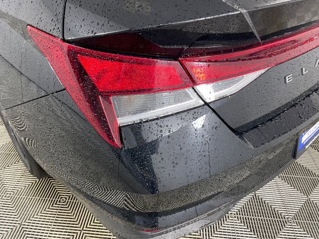 Certified 2021 Hyundai Elantra SEL image 18