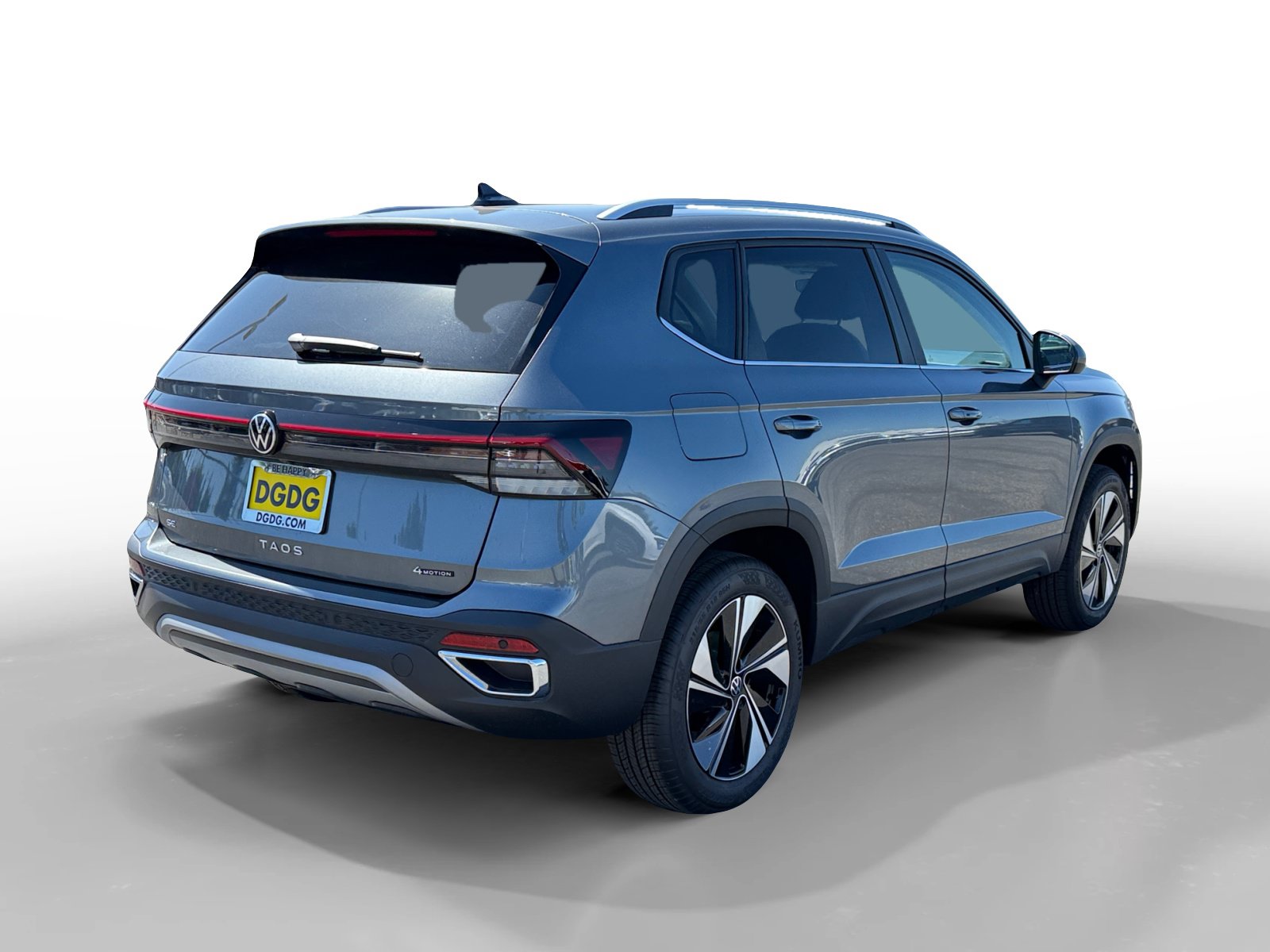 New 2026 Volkswagen Taos SE AWD/4WD image 5