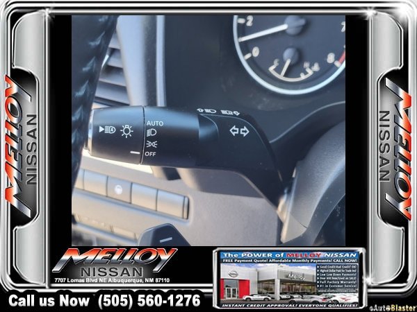 Used 2023 Nissan Rogue SL image 26