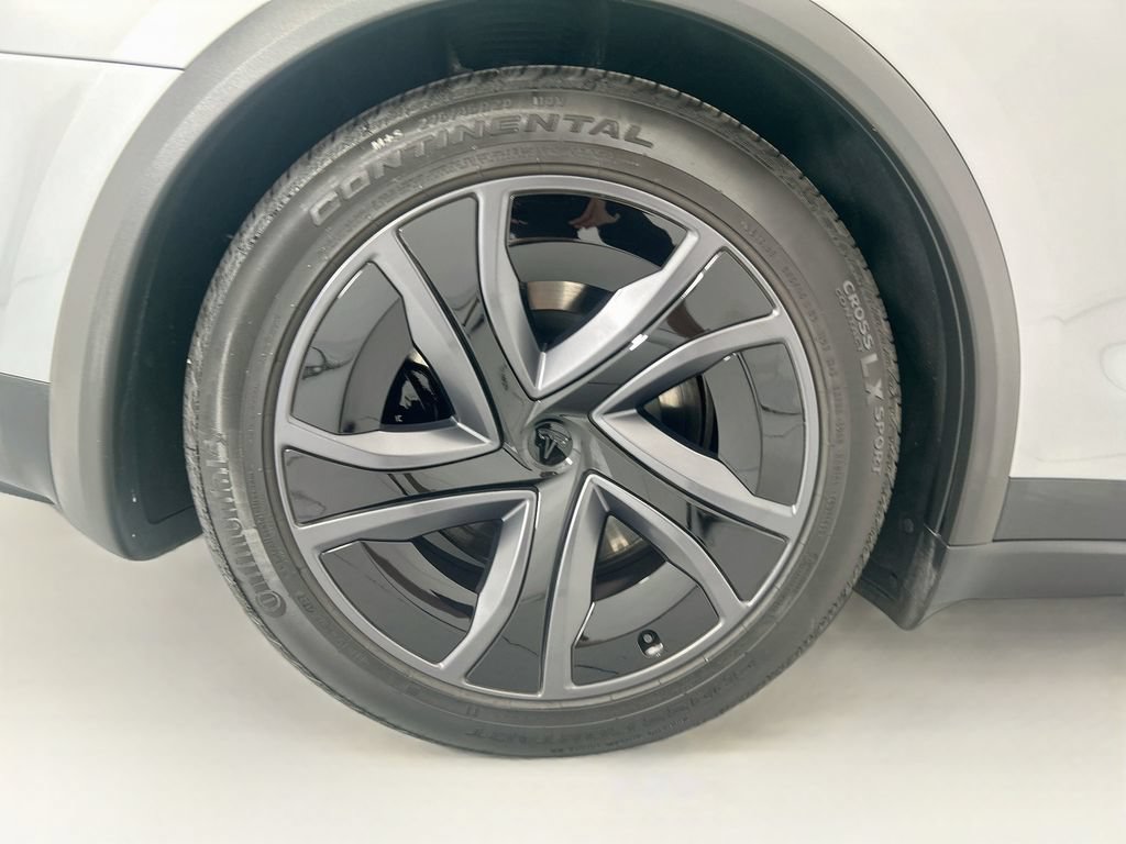 Used 2026 Tesla Model X AWD/4WD image 32
