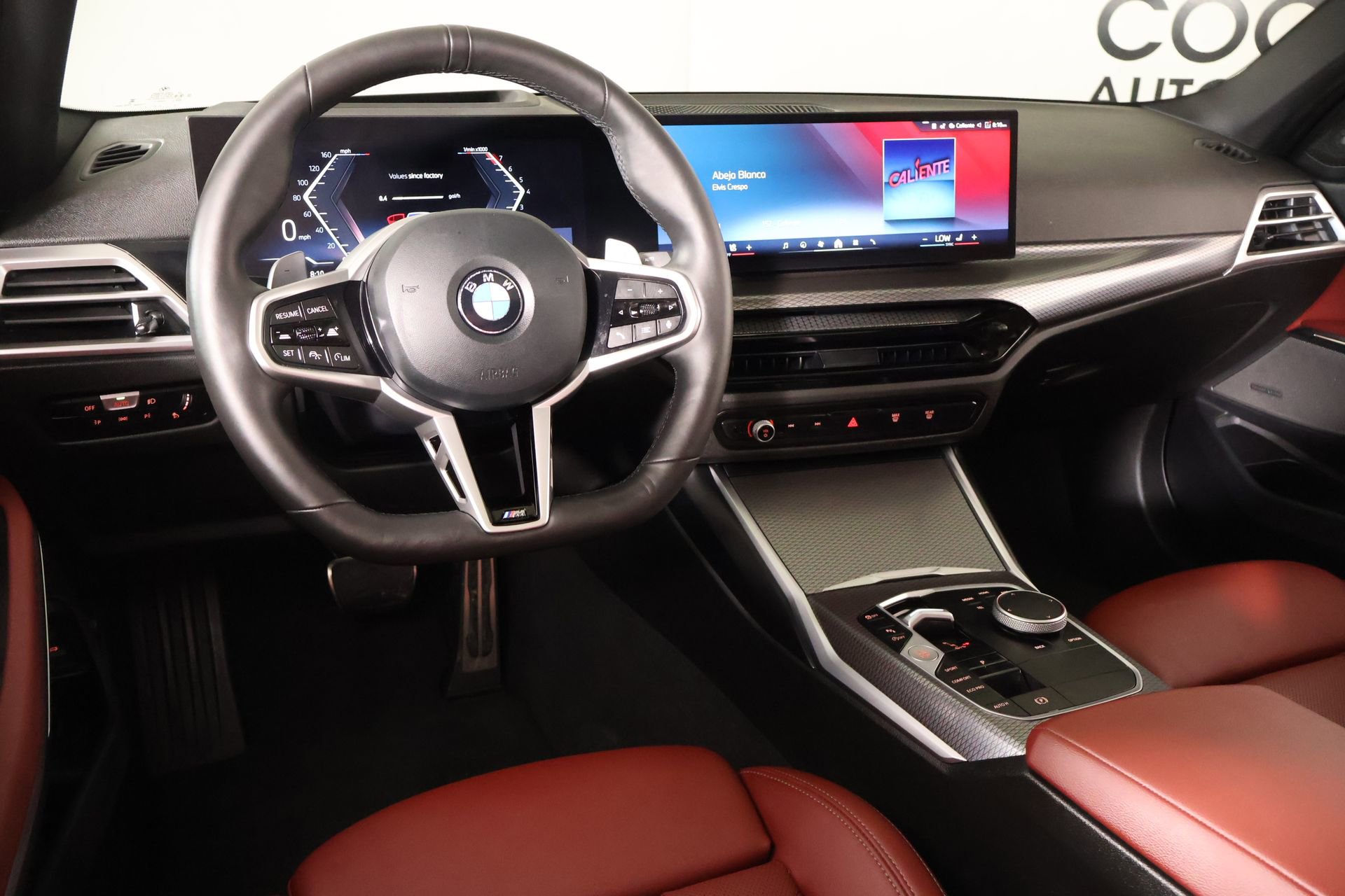 Used 2025 BMW 330i Sedan w/ M Sport Package image 2