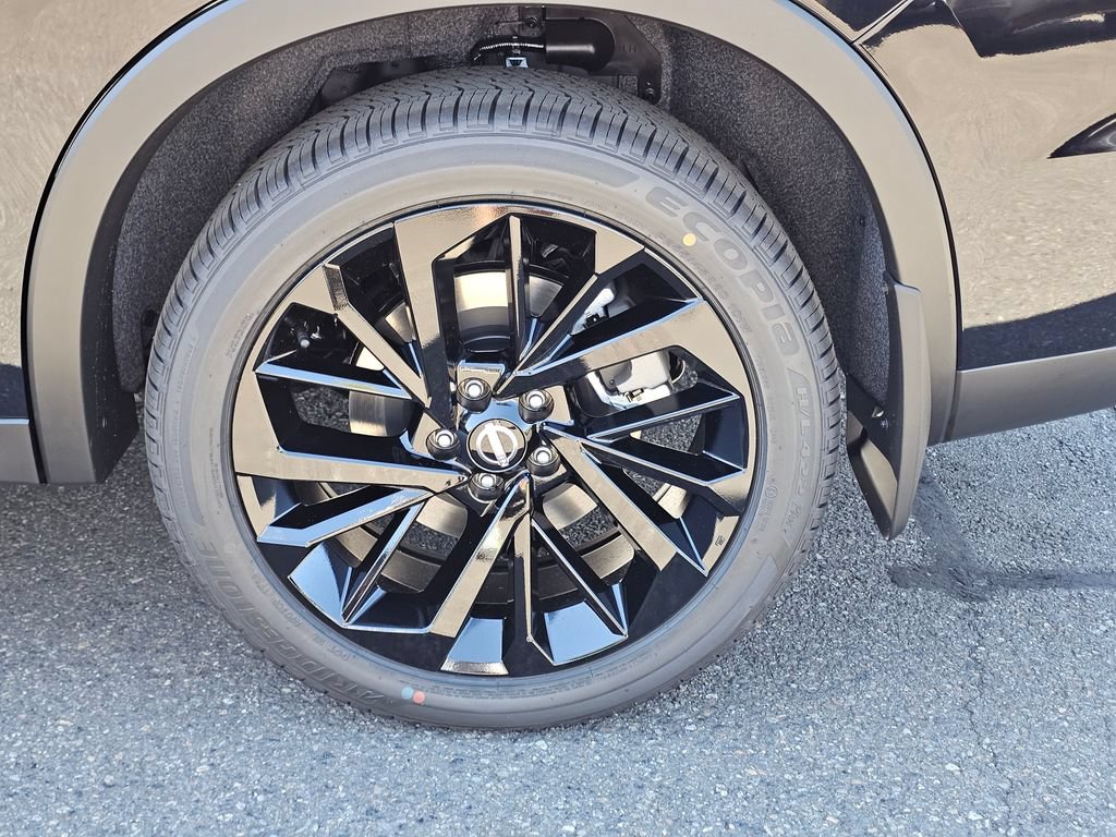New 2026 Nissan Rogue SL AWD/4WD image 9