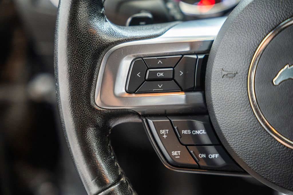 Used 2016 Ford Mustang Convertible image 30
