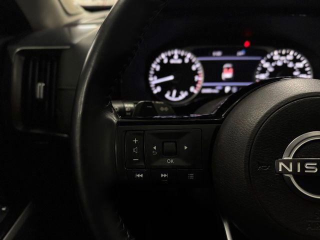 Used 2023 Nissan Pathfinder SL image 27