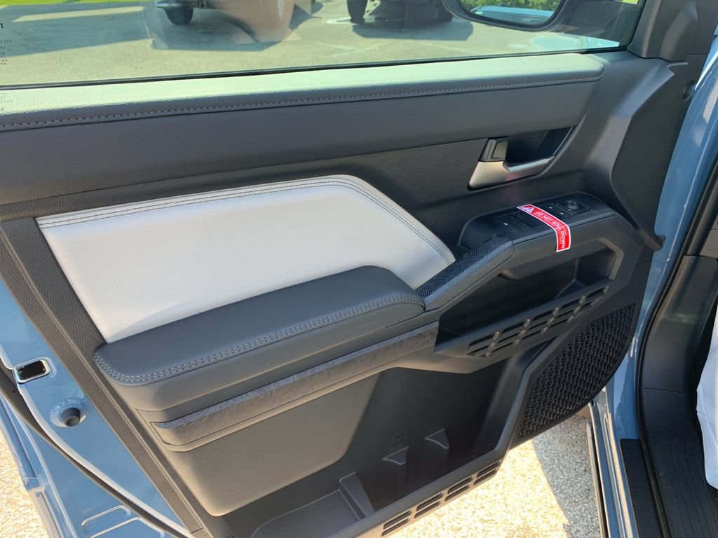 New 2026 Toyota Tacoma Limited AWD/4WD image 11