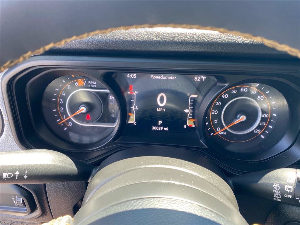 Used 2024 Jeep Wrangler Unlimited Sport AWD/4WD image 18