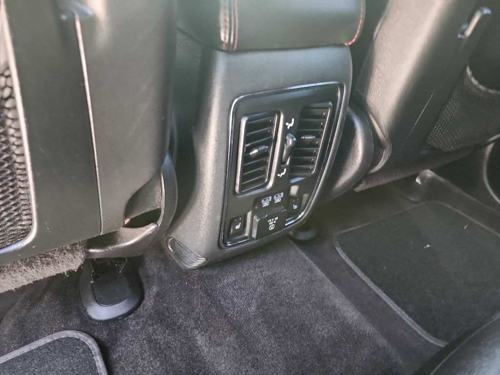 Used 2017 Dodge Durango R/T w/ Trailer Tow Group IV RWD image 31