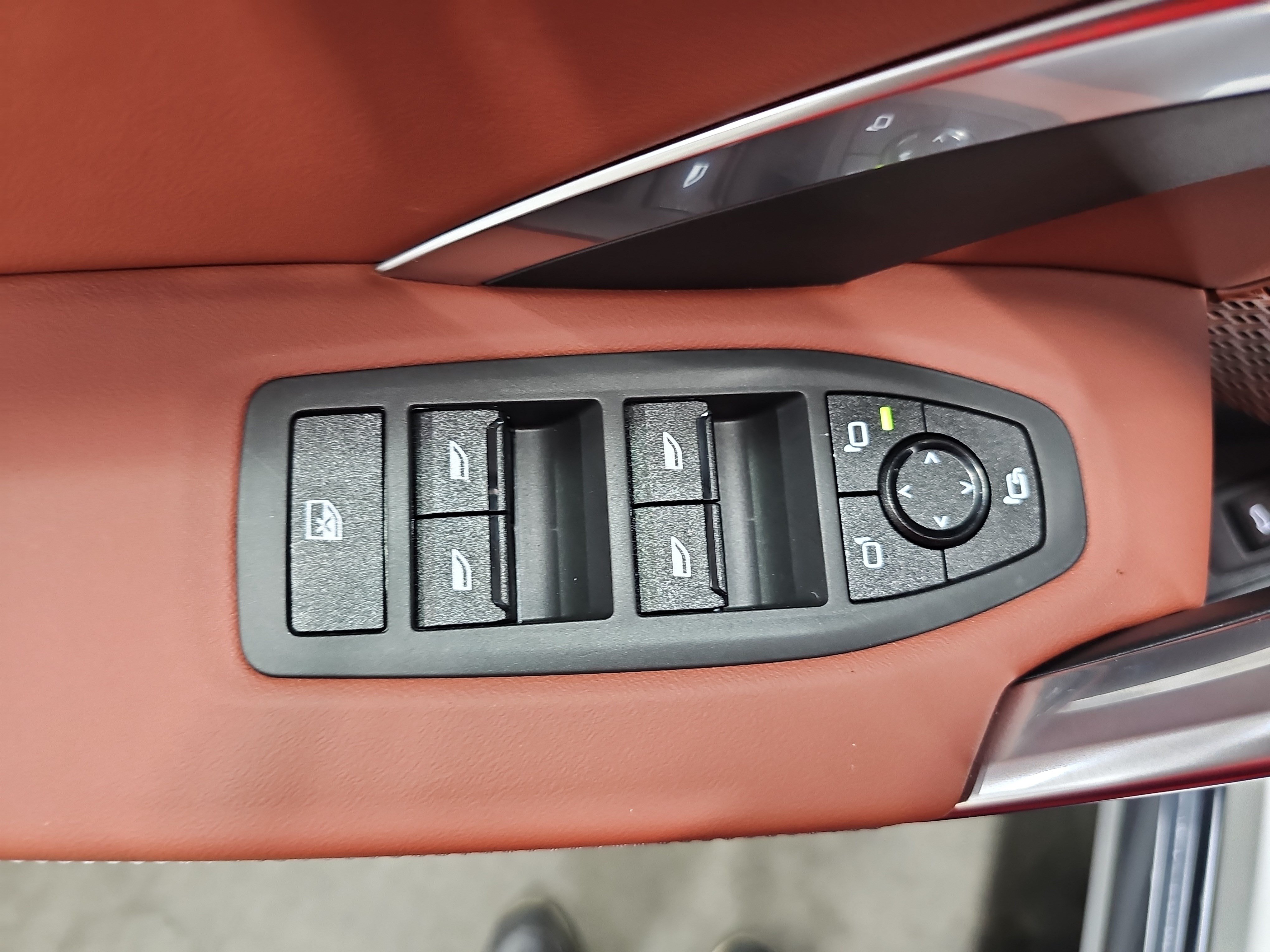 New 2026 BMW X1 xDrive28i w/ Technology Package AWD/4WD image 29