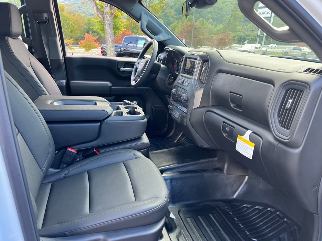 New 2026 Chevrolet Silverado 1500 W/T w/ Trailering Package image 15