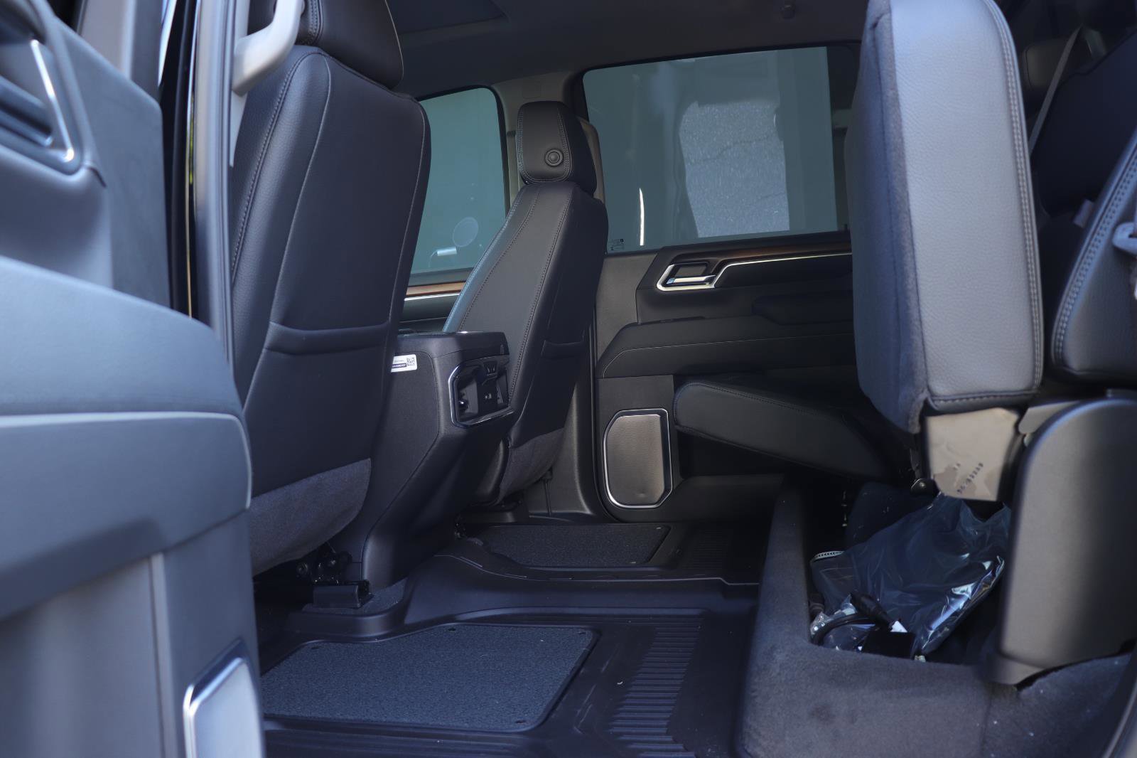 Used 2025 GMC Sierra 2500 Denali w/ Denali Reserve Package image 18