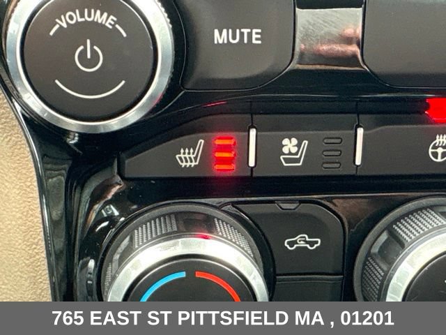 Used 2021 RAM 1500 Laramie AWD/4WD image 26