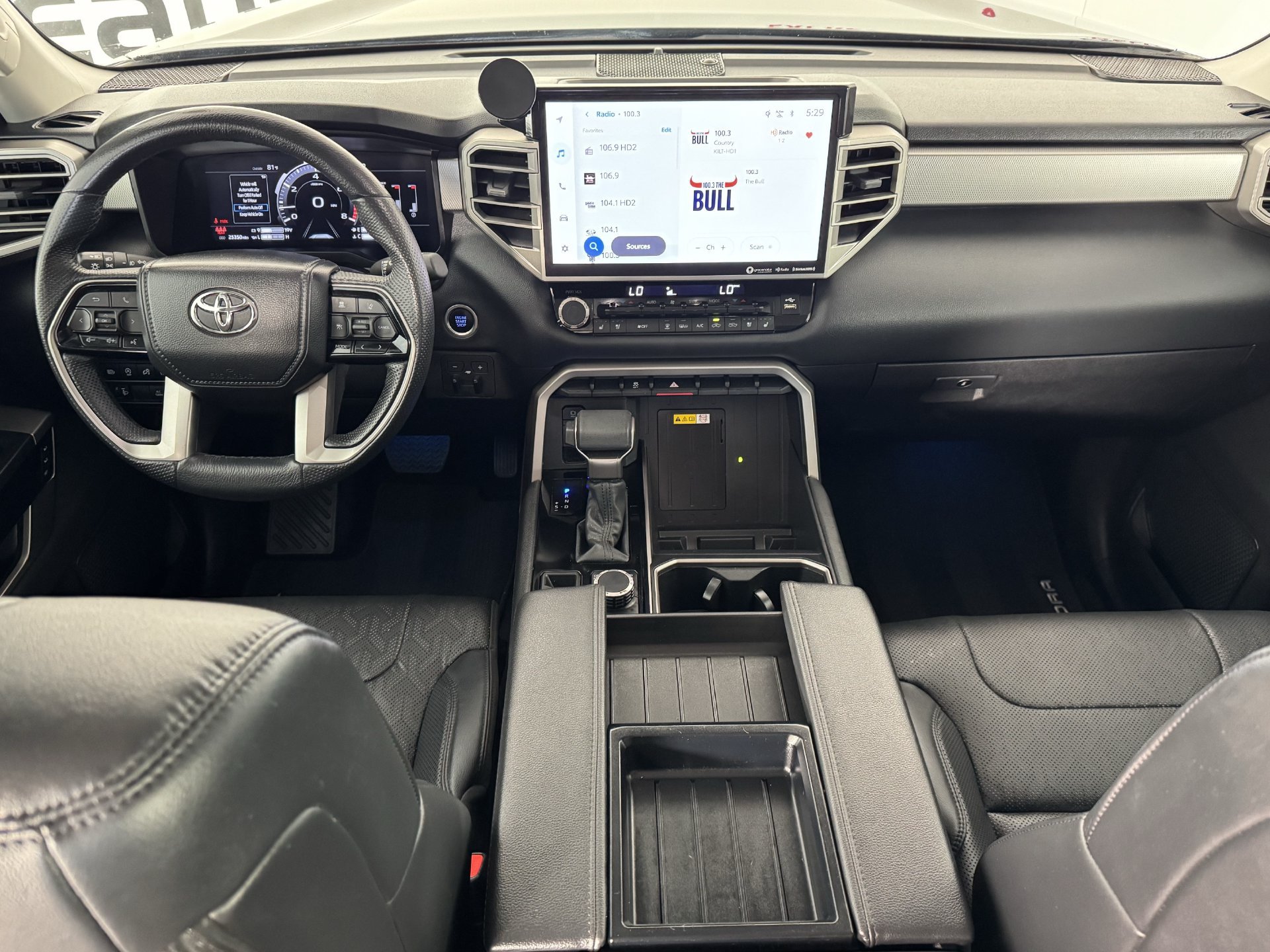Used 2024 Toyota Tundra Limited w/ Power Package AWD/4WD image 22