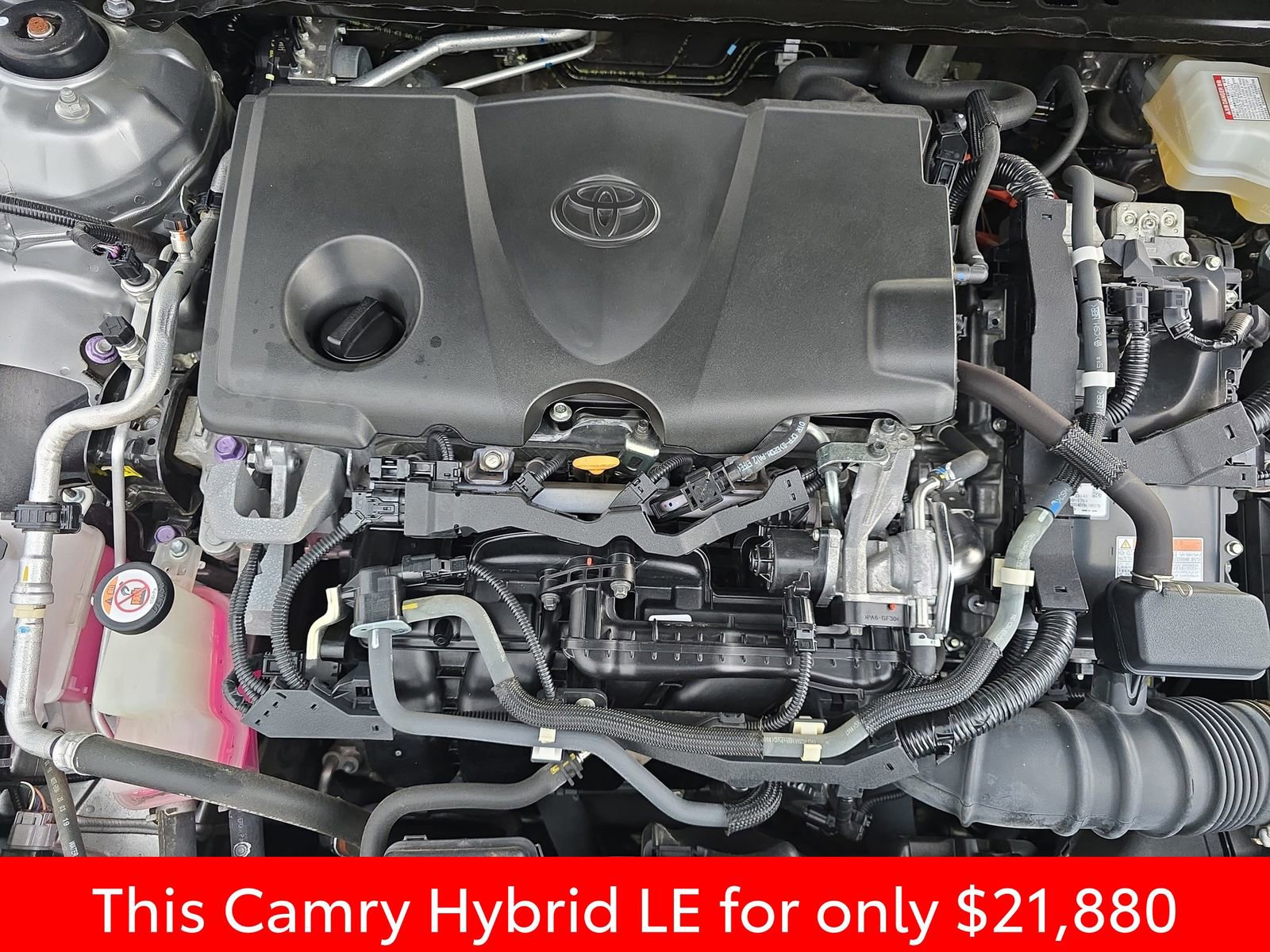 Used 2020 Toyota Camry LE image 36