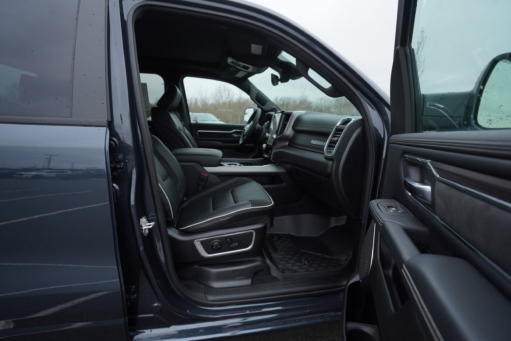 New 2026 RAM 1500 Laramie w/ Night Edition AWD/4WD image 18